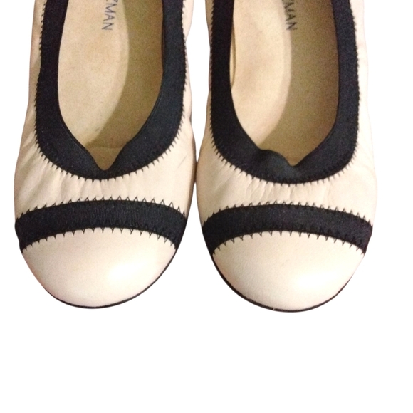 Stuart Weitzman Giveable Ballet Flats Cream and Black Women's Flat Size … - Picture 3 of 10